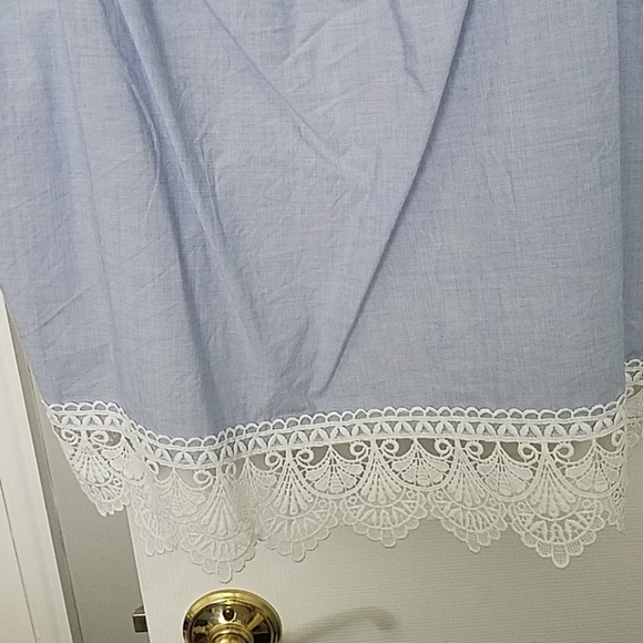 Top - Picture 3 of 3